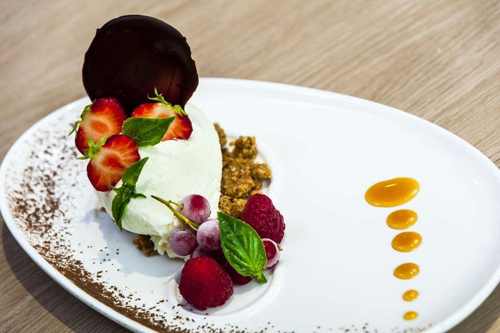 Brit Hotel Toulouse Colomiers - L'Esplanade Restoran foto