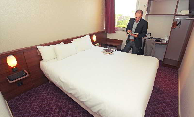 Brit Hotel Toulouse Colomiers - L'Esplanade Bagian luar foto